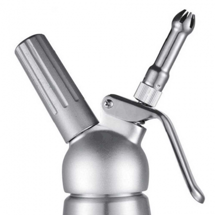 500ML Cream Whipper Dispenser with 3 Nozzles Professional Aluminum Whipped Cream Coffee Dessert Cake Decorating Tools 2021-09-10_1__1