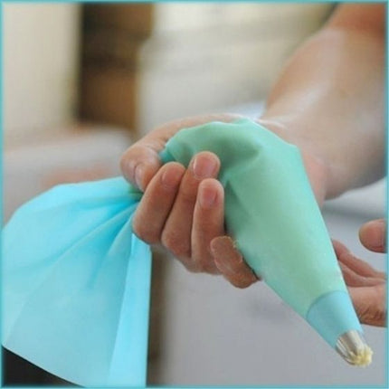 Pastry Bag Icing Piping 5e202c41670ccc0d2c05559a-10-large